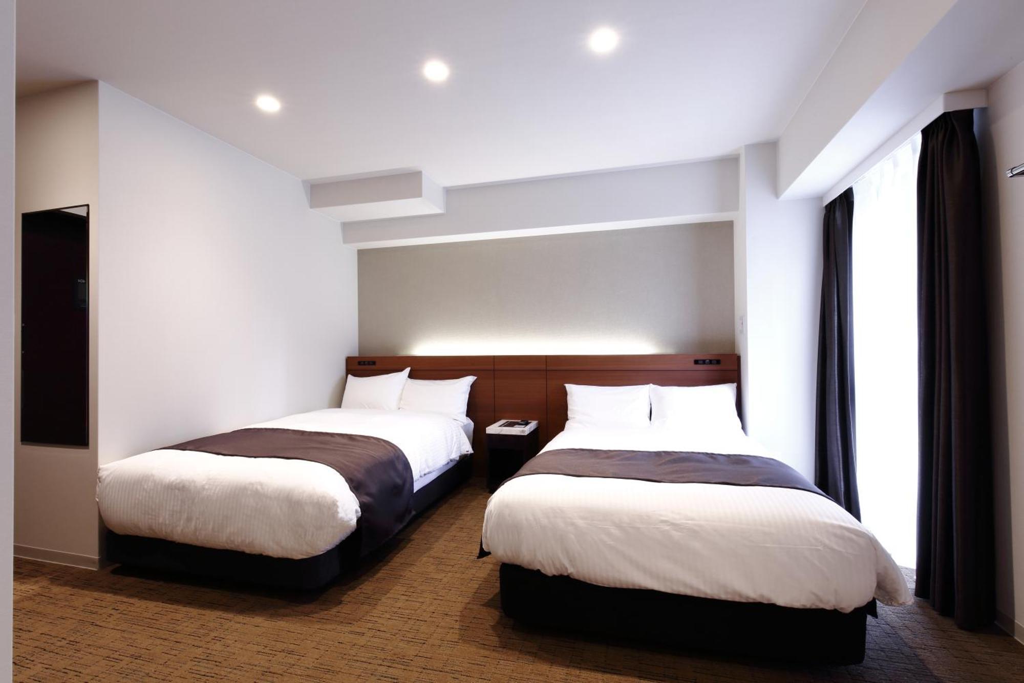 Luxcare Hotel Osaka Zewnętrze zdjęcie