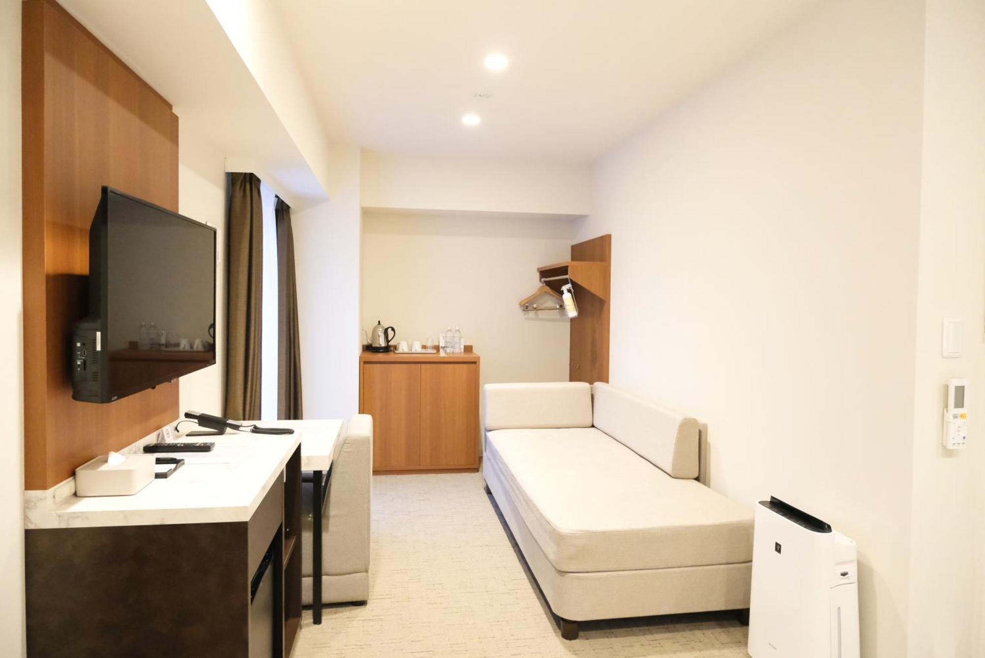 Luxcare Hotel Osaka Zewnętrze zdjęcie
